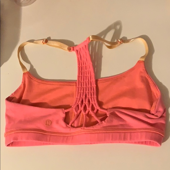 ** SOLD** Lululemon bra - Picture 2 of 4
